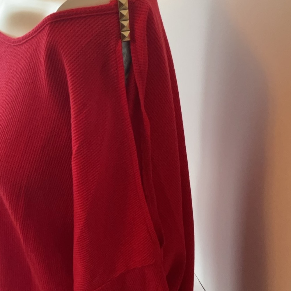 Michael Kors Crimson Cold Shoulder Top - Picture 3 of 9